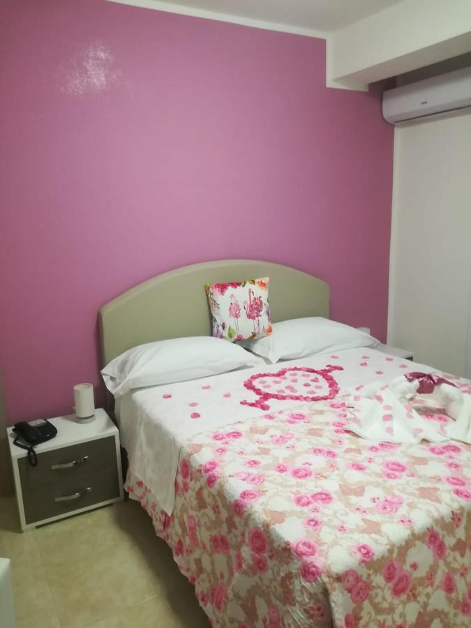 Hotel Cohiba Villaricca Екстериор снимка
